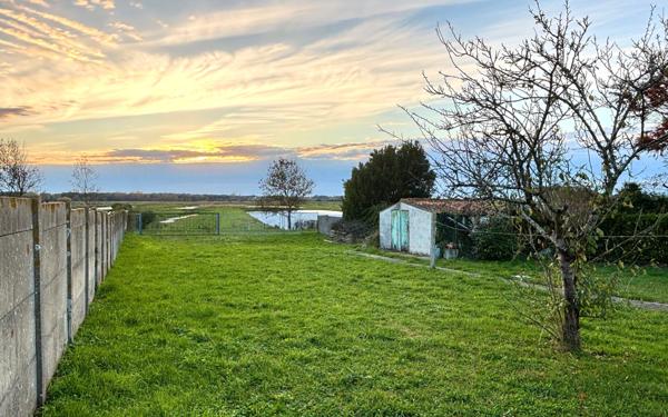 Maison à vendre    4 pièces •  Hiers-Brouage