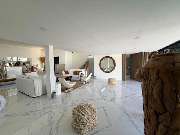 Loft Contemporain aux volumes remarquables
