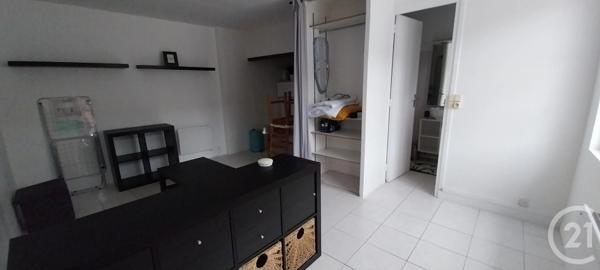 Appartement F2 à vendre  2 pièces - 33,48 m 2   RAMBOUILLET  - 78