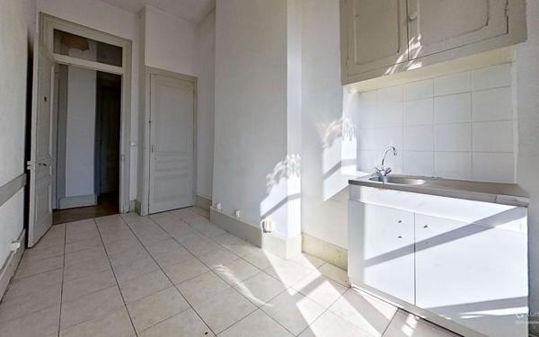 Appartement à vendre    1 pièce • 34,87 m2 Lyon 9