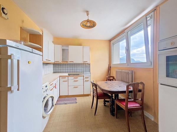 Appartement 3 pièces - 95 m² Exclusivité efficity