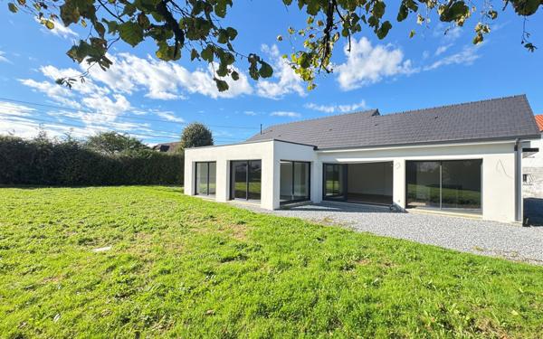 Maison à vendre    4 pièces •  Morlaàs