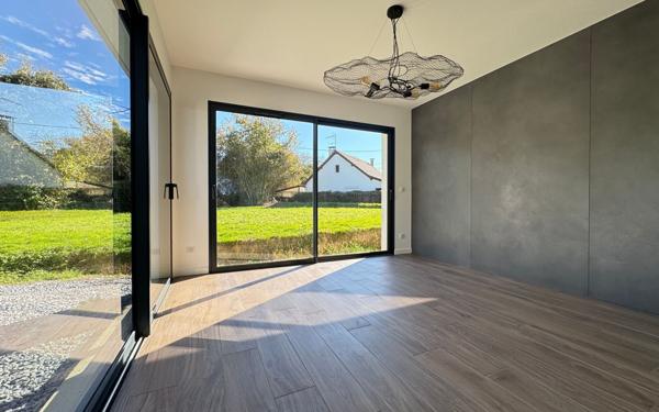 Maison à vendre    4 pièces •  Morlaàs