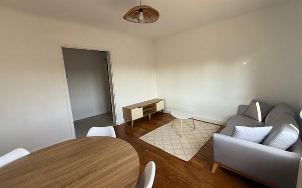 Appartement à louer    3 pièces • 61,69 m2 Francheville