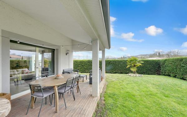 Maison à vendre    5 pièces •  L'Isle-Jourdain