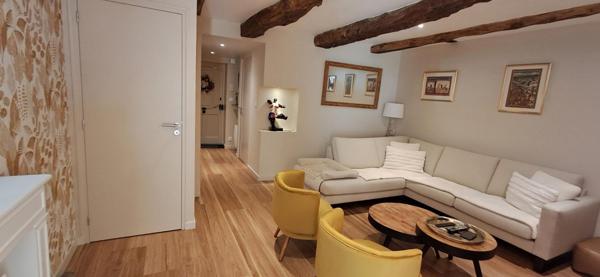 COUP DE COEUR POUR CETTE MAISON DE VILLE RENOVEE !