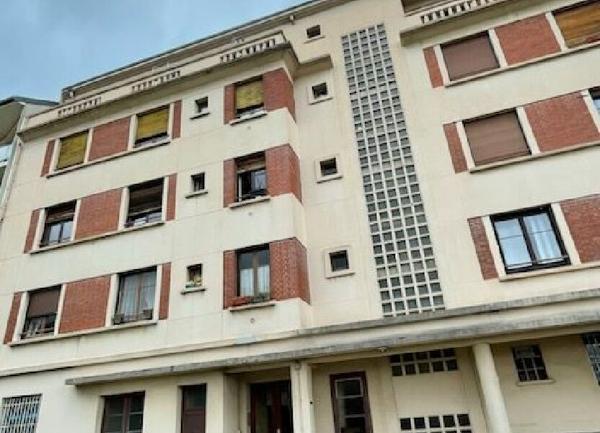 Appartement à vendre    3 pièces • 64 m2 Créteil