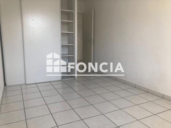 Location Appartement 2 pièces 43.94 m² - 15 AVENUE EDOUARD MICHELIN Tours 37200