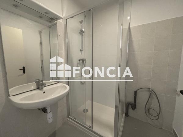 Location Studio 28.66 m² - RUE DE VALSERRES Gap 05000