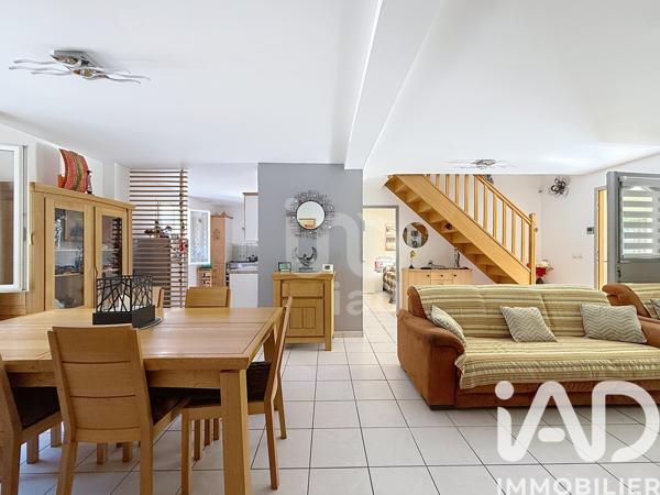 Maison à vendre 6 pièces 122 m² Chessy