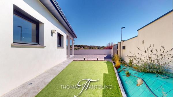 EN EXCLUSIVITE - PLAIN PIED - 4 FACES - 4 CHAMBRES - PISCINE - GARAGE