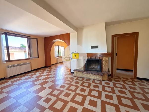 Maison 118 m² à rénover – 3 chambres, balcon, terrain clos de 370 m² et 2 garages Détails des diagnostics énergétiques