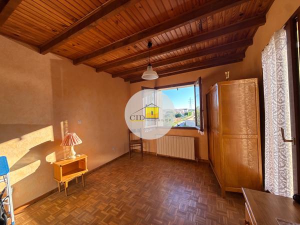 Maison 118 m² à rénover – 3 chambres, balcon, terrain clos de 370 m² et 2 garages Détails des diagnostics énergétiques