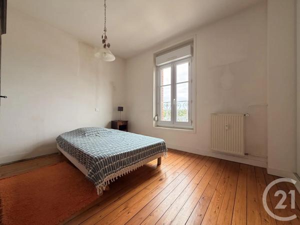 Appartement T3 à vendre  3 pièces - 84 m 2   BAGNOLES DE L ORNE NORMANDIE  - 61