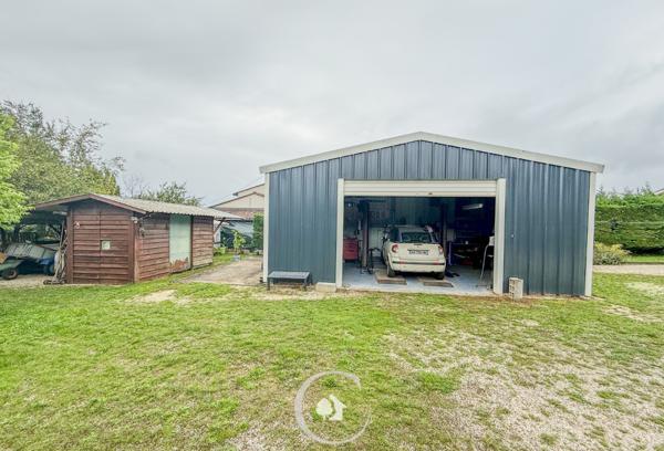 Le Taillan-Médoc (33320) MAISON LANDAISE FAMILIALE T5 - 4 CHAMBRES - PISCINE - GARAGE XXL - GERMIGNAN