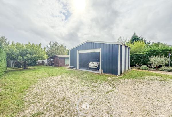 Le Taillan-Médoc (33320) MAISON LANDAISE FAMILIALE T5 - 4 CHAMBRES - PISCINE - GARAGE XXL - GERMIGNAN