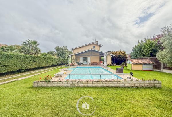 Le Taillan-Médoc (33320) MAISON LANDAISE FAMILIALE T5 - 4 CHAMBRES - PISCINE - GARAGE XXL - GERMIGNAN