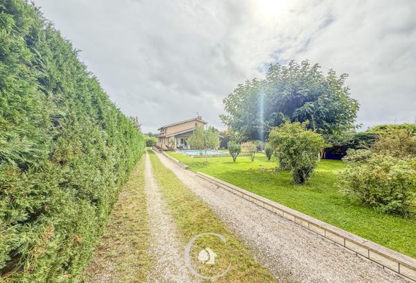 Le Taillan-Médoc (33320) MAISON LANDAISE FAMILIALE T5 - 4 CHAMBRES - PISCINE - GARAGE XXL - GERMIGNAN