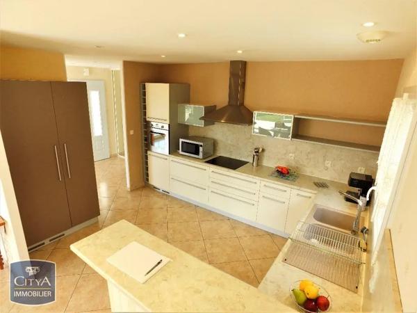 Maison à louer 4 pièces 116.63m² Nonette-Orsonnette (63340)