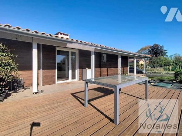 Maison à vendre à Saint-Léon (33670) en Gironde (33)

A moins de 10 minutes de Créon (33670) ...
