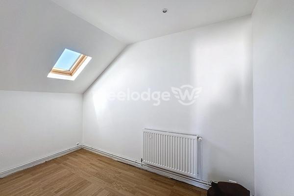 Maison à vendre 5 pièces de 113 m² à Chanteloup-les-Vignes