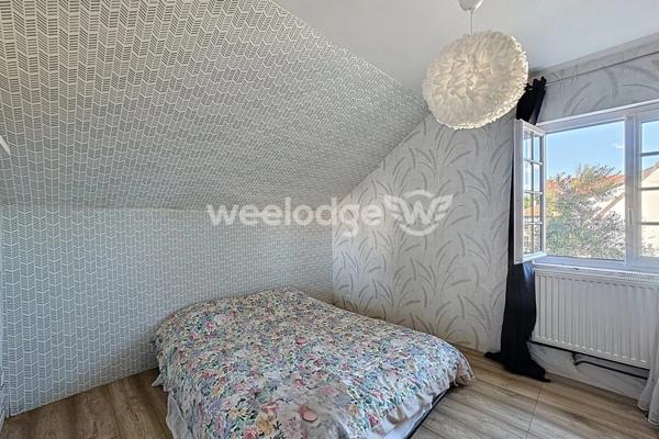 Maison à vendre 5 pièces de 113 m² à Chanteloup-les-Vignes