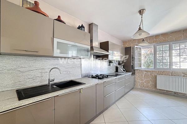 Maison à vendre 5 pièces de 113 m² à Chanteloup-les-Vignes