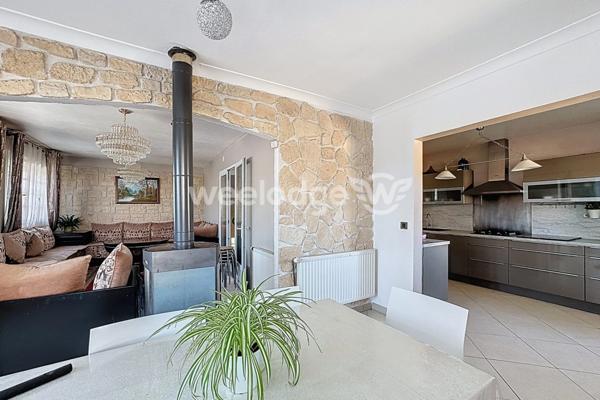 Maison à vendre 5 pièces de 113 m² à Chanteloup-les-Vignes