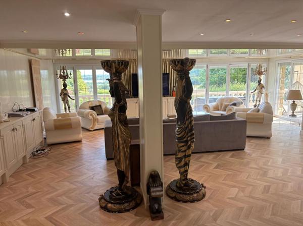 ARNIERES SUR ITON (27180) - Magnifique maison d'architecte d'environ 320 m² habitables - 5 chambres - 1 piscine couverte - 545 500  HAI