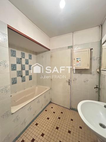 * NOUVEAUTE SAFTI Immobilier * BORDS DE LOIRE - MAISON à rénover de 66 M² + potentiel avec dépendance