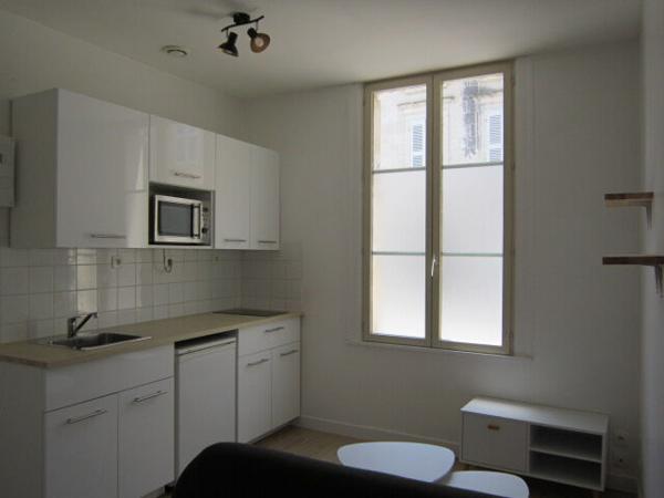 Appartement Fontenay Le Comte 2 pièce(s)