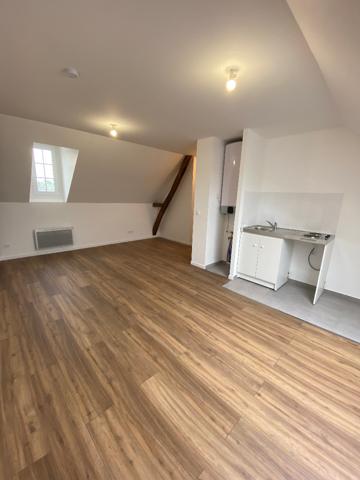 À LOUER - APPARTEMENT T3 - CENTRE DE BAUGÉ