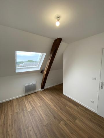 À LOUER - APPARTEMENT T3 - CENTRE DE BAUGÉ