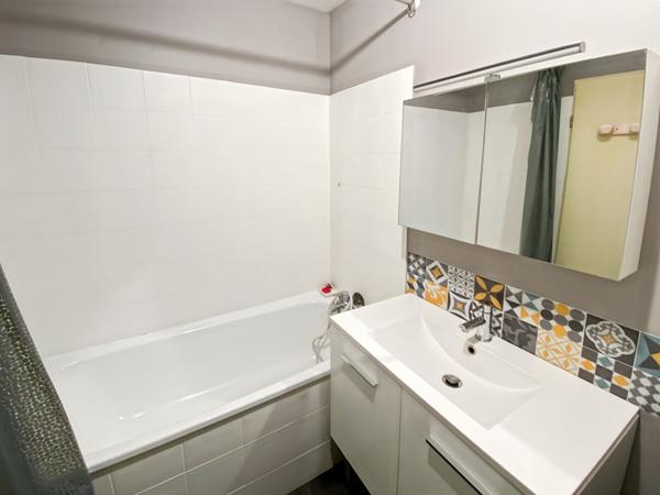 Maison Vaureal 140 m2 avec 4 chambres garage et terrain