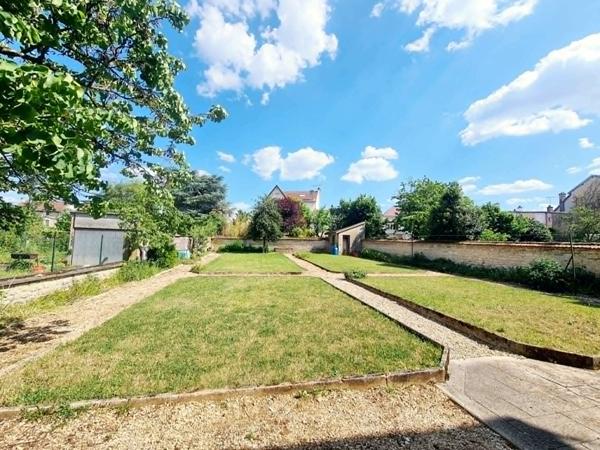 Immeuble à vendre à Chaumont - Opportunité d'investissement exceptionnelle