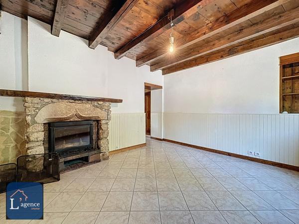 Maison de village 3P mitoyenne au calme jardin avec vue sur le Jura