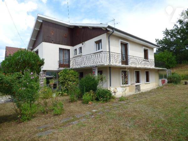 Maison T7 avec garage