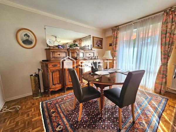 Lumineux F4 avec balcon, suite parentale et double parking – Résidence Sainte Marie