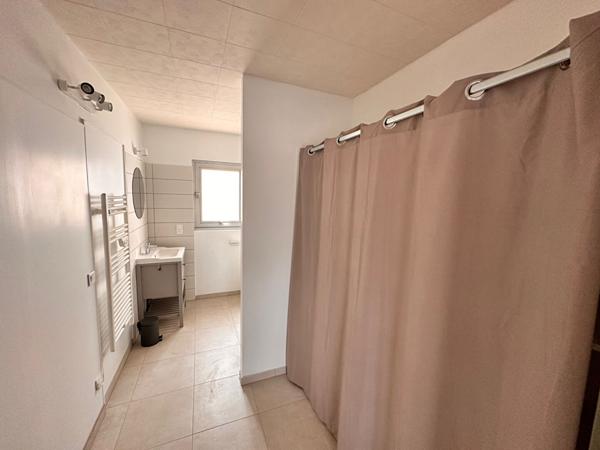 Appartement meublé en colocation La Roche Sur Yon 4 pièce(s) 77.09 m2 (Tarif par chambre)
