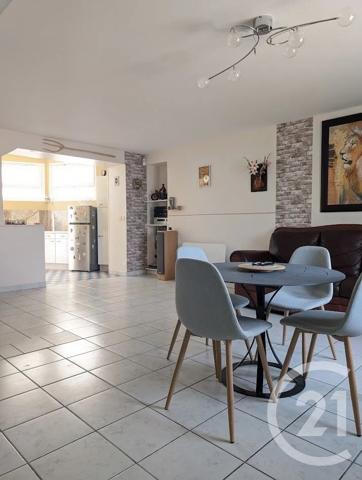 Maison à vendre  6 pièces - 137,30 m 2   LA MACHINE  - 58