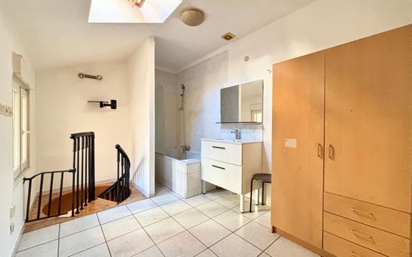 Appartement à vendre    1 pièce • 16,23 m2 Lyon 3