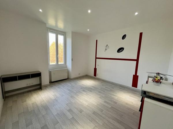 Maison à vendre 249 499 € Saint-Julien-le-Vendômois 5 p 179 m² DPE B