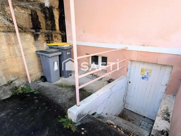 Maison sur sous-sol, 5 pièces, 4 chambres.