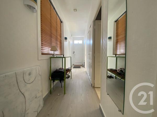 Maison à vendre  5 pièces - 126 m 2   ROCHEFORT  - 17