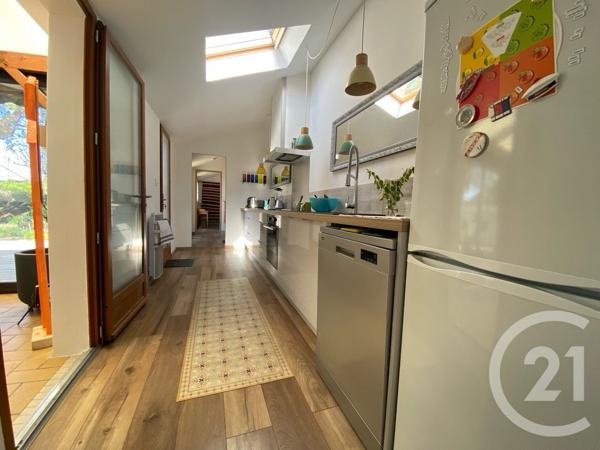 Maison à vendre  5 pièces - 126 m 2   ROCHEFORT  - 17