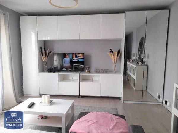 Appartement à louer 1 pièce 28.47m²