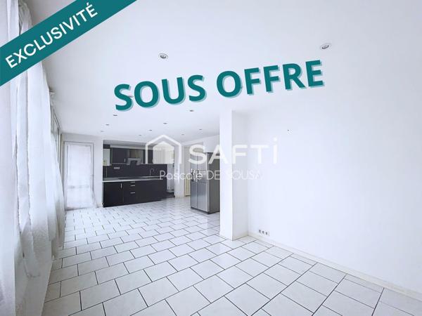 4 pièces en DERNIER ETAGE, très bon état, lumineux