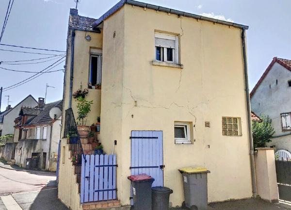 Maison à vendre    4 pièces •  Désertines