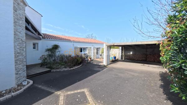 Vente Maison215 m² - 7 Pièces - LES SABLES D OLONNE (85340)