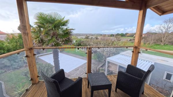 Vente Maison215 m² - 7 Pièces - LES SABLES D OLONNE (85340)